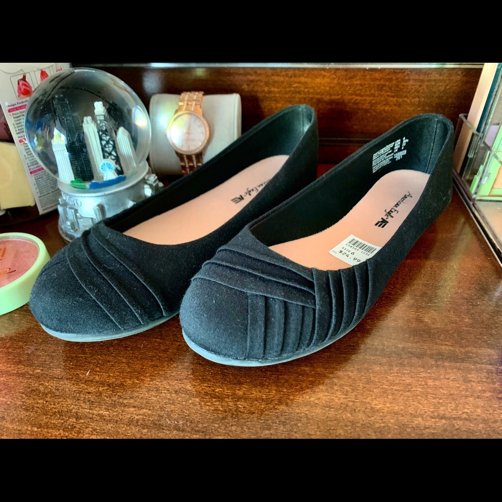 Black flats